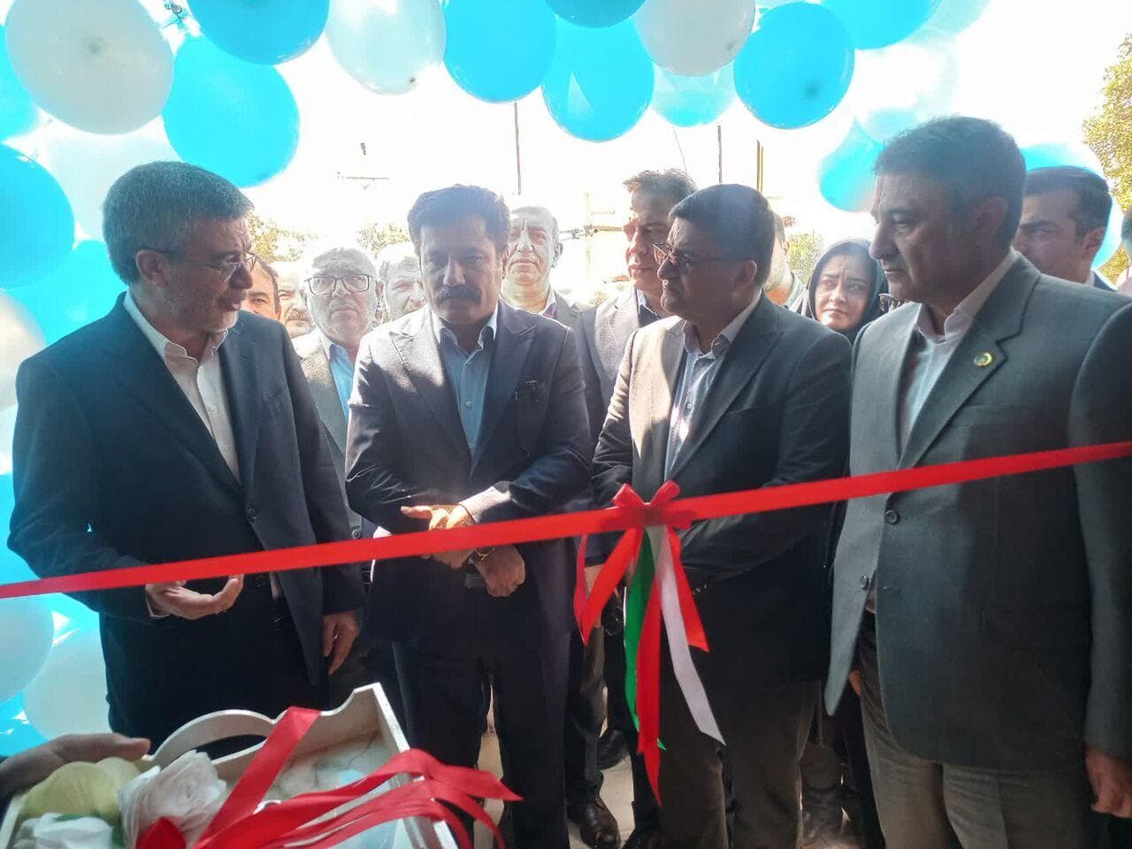 معاون رییس‌جمهور از قطب صنعتی شهرکرد بازدید کرد