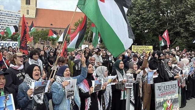 تظاهرات حامیان فلسطین در فرانسه/ رژیم صهیونیستی را تحریم کنید
