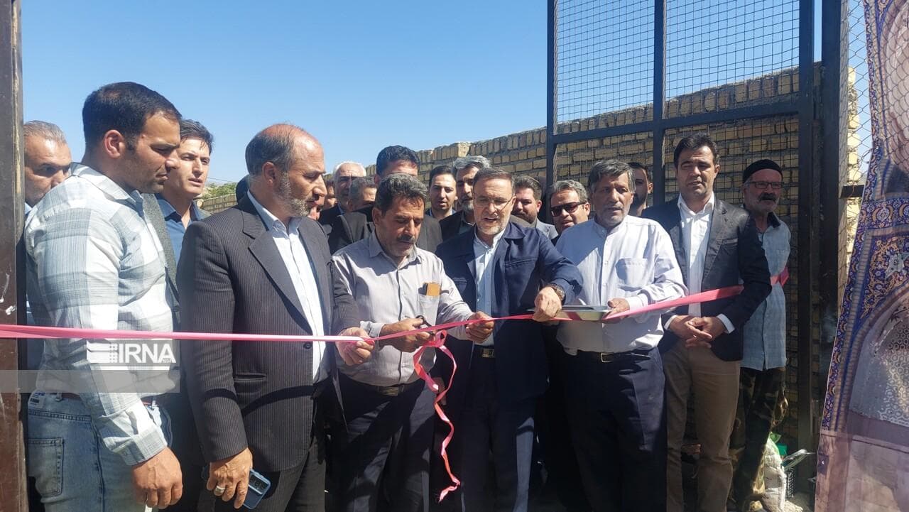 سه طرح ورزشی در روستاهای ملایر بهره‌برداری شد
