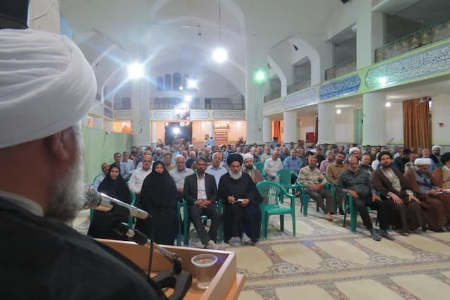 مدیرکل تبلیغات اسلامی یزد: حضور جوانان در مسجد، جهاد امروز جامعه است+ فیلم