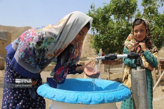 بهره‌برداری از ۱۴ پروژه آب و فاضلاب در آذربایجان‌غربی آغاز شد