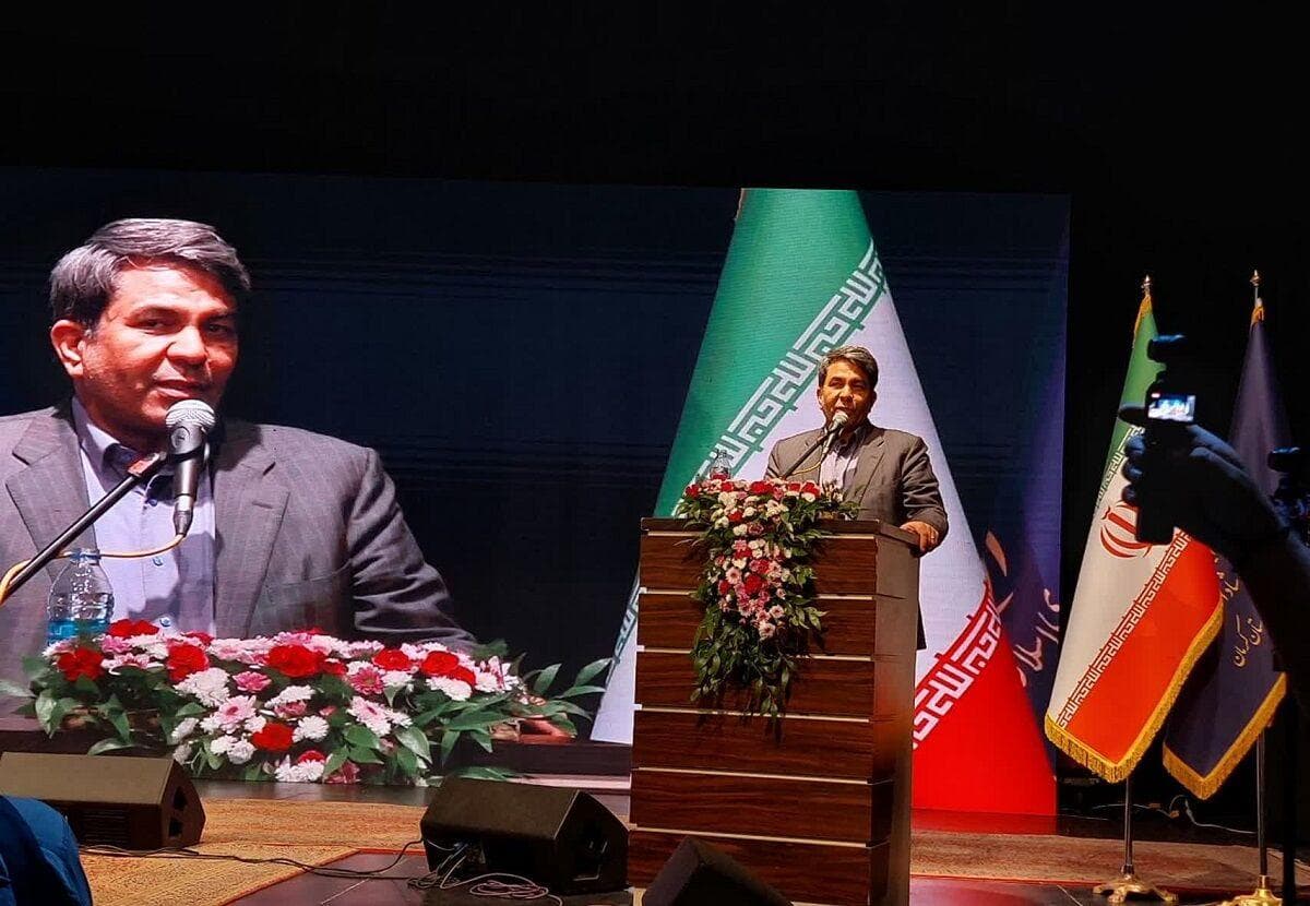 استاندار کرمان: مسئولیت سنگینی برای رسیدگی به دغدغه هنرمندان داریم