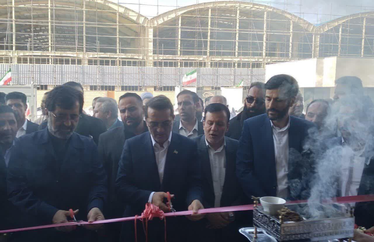 خط تولید پولیمری با حضور معاون رئیس‌جمهور در قم گشایش یافت