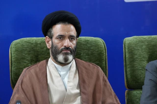 رییس مجمع نمایندگان کرمانشاه: شستا در سرمایه‌گذاری‌های استان ورود جدی داشته باشد