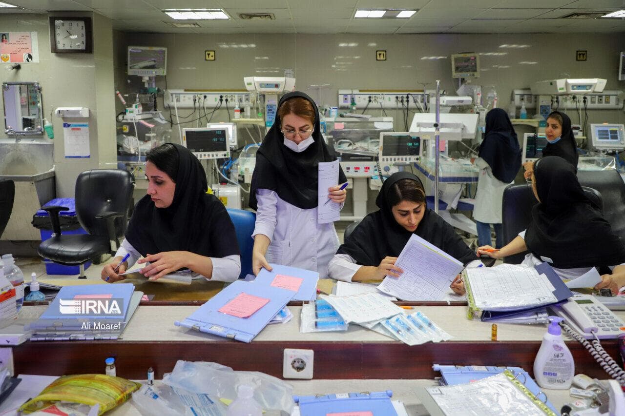 مطالبات کادر بهداشت و درمان در دولت چهاردهم پیگیری شد