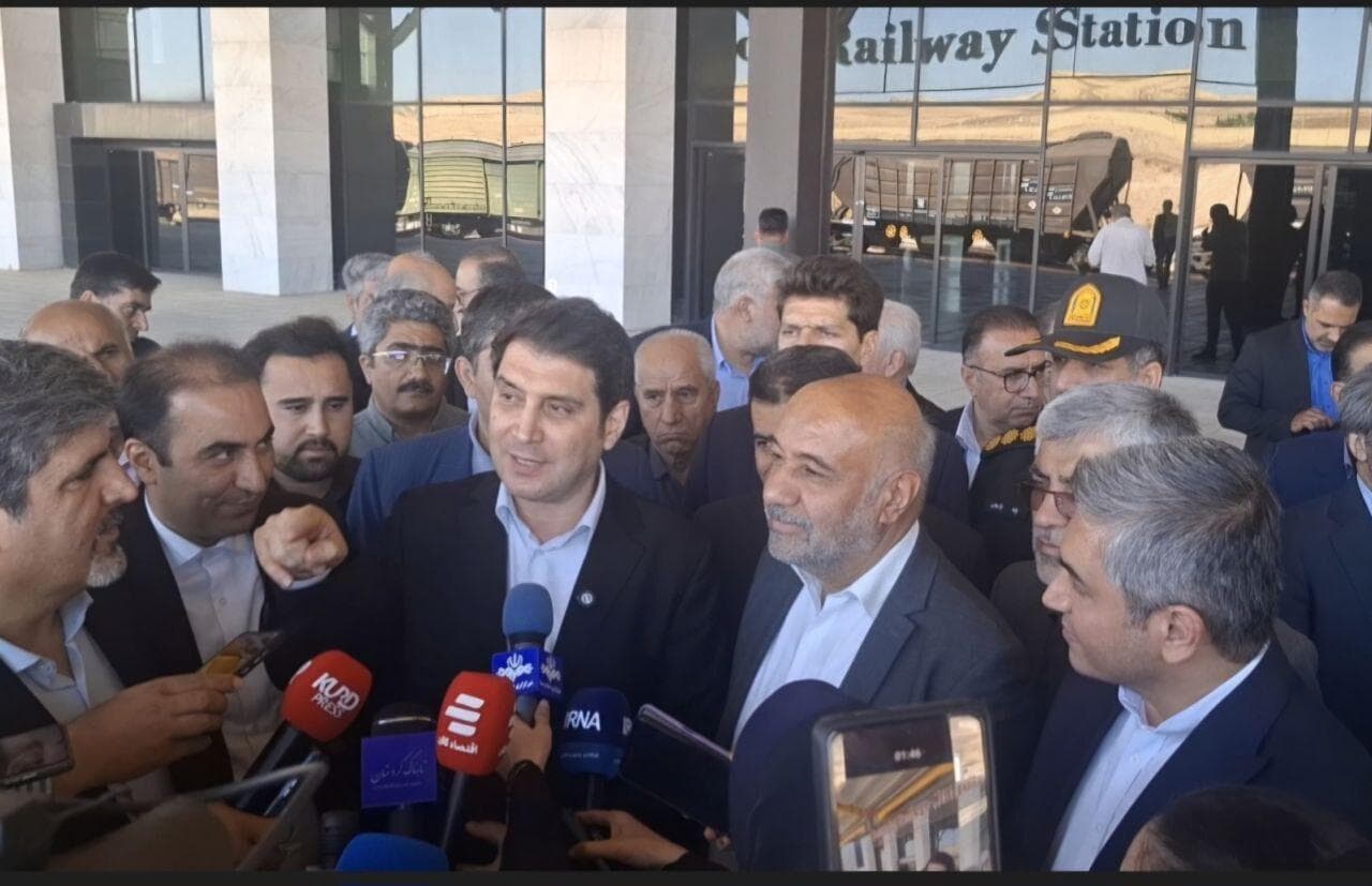 استاندار کردستان: هزینه صندلی‌های خالی قطار سنندج- تهران را پرداخت می‌کنیم 