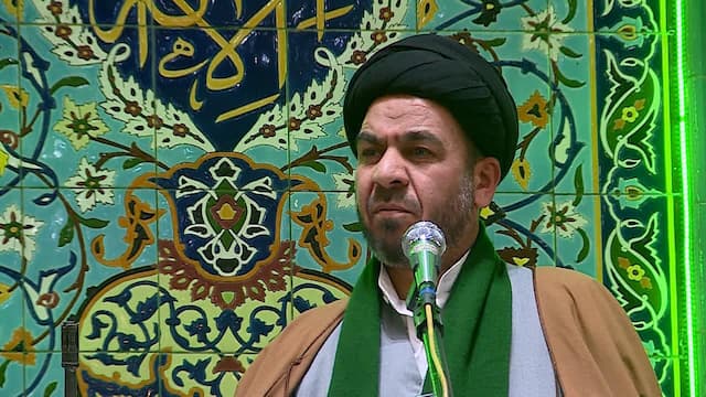 خطیب جمعه خمین: تخریب دولت، تضعیف نظام در عرصه بین‌الملل است