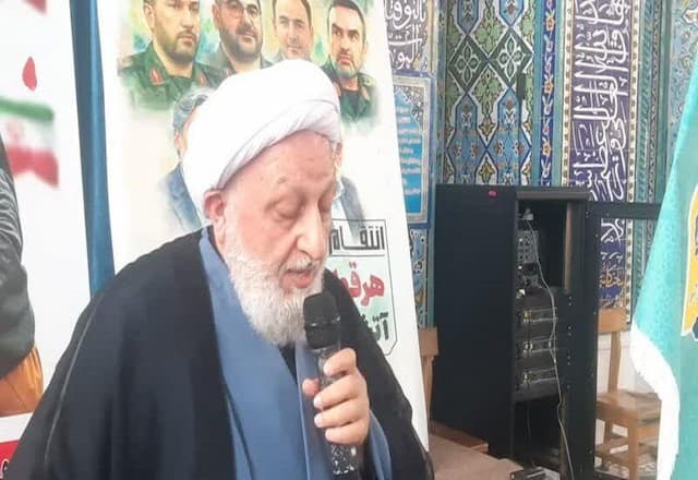 امام جمعه آستارا: حمایت از دولت وظیفه همه است