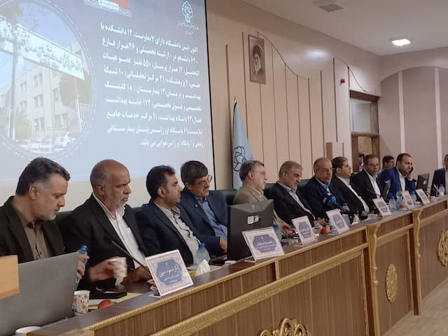 استاندار: یزد قطب درمانی کشور اما نیازمند حمایت ویژه است
