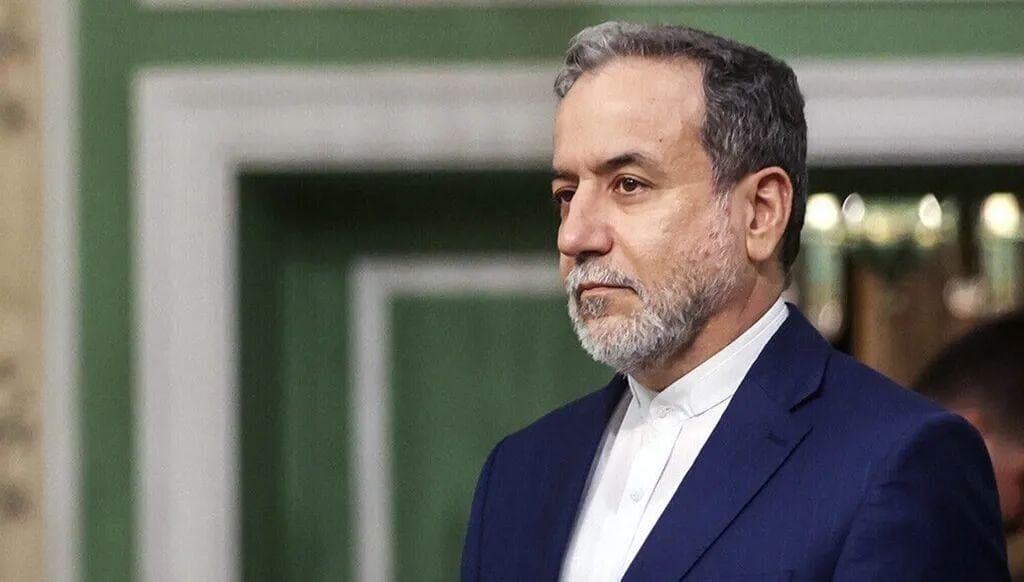 عراقچی: اقدامات سه کشور اروپایی عملاً به نفع متجاوز و به ضرر قربانی است