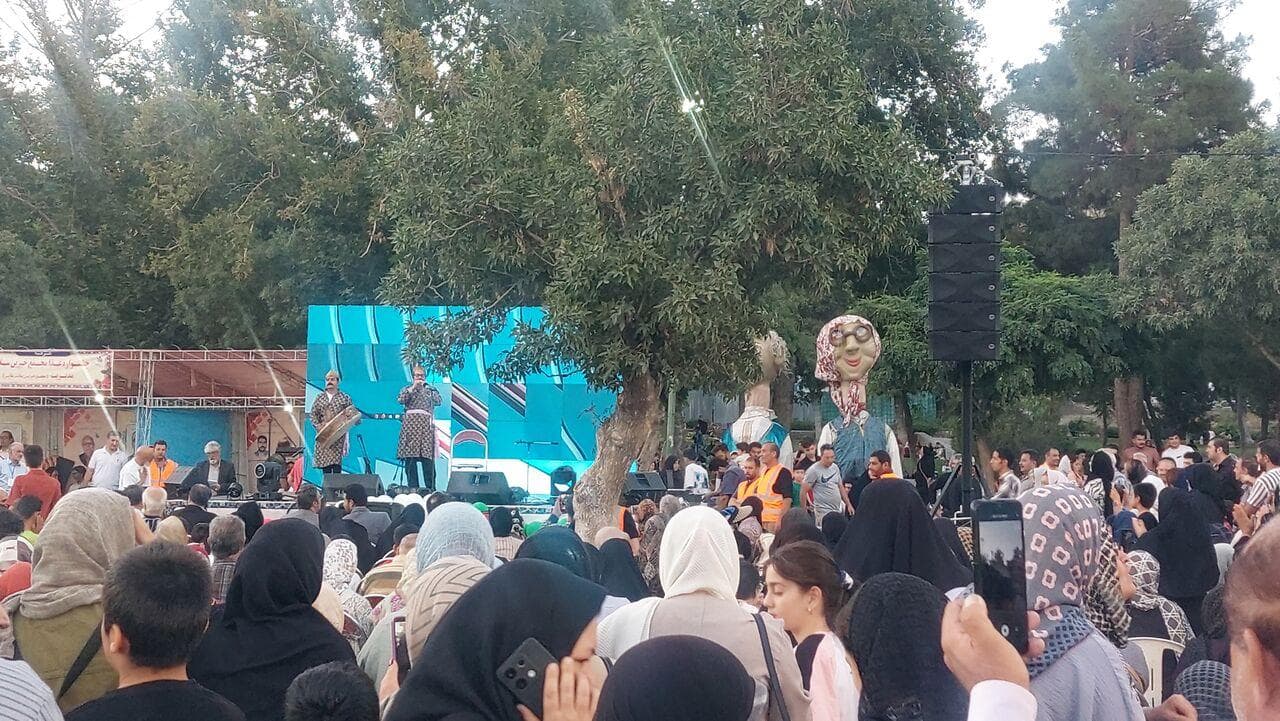 جشنواره غذا؛ طعم بخشندگی در سفره‌های خیران ملایری+فیلم