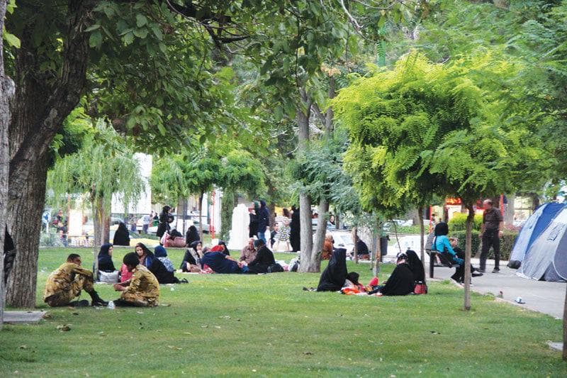 فیلم| آیا پارک‌های یزد کافی است؟