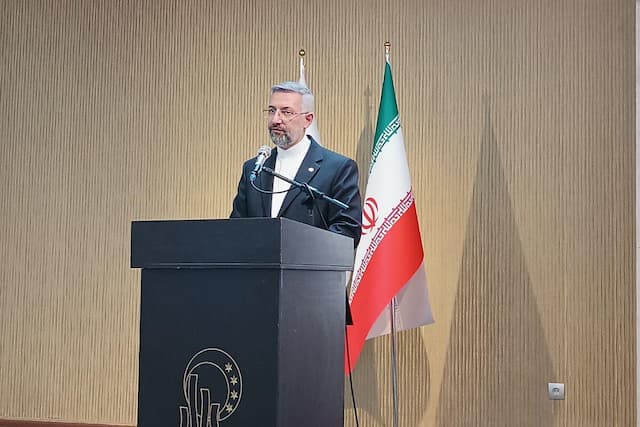 دولت تسهیلات جدیدی برای حمایت از ایرانیان خارج از کشور فراهم می‌کند