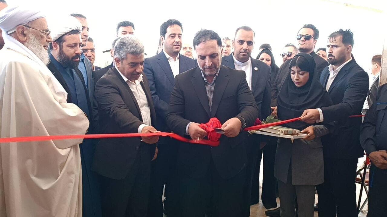 کشتارگاه صنعتی «ماکیان پرجام» با تسهیلات صندوق کارآفرینی امید در تربت‌جام افتتاح شد