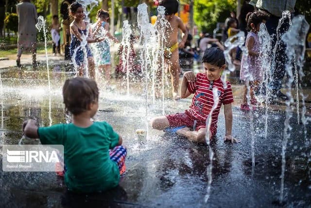هوای مازندران تا پایان هفته گرم و شرجی است