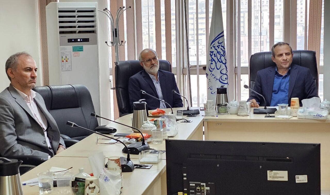 نشست‌های تخصصی برای تقویت گفتمان سازی در دانشگاه ها برگزار شود