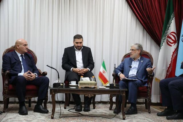 توافق‌های جدید بین تهران و بغداد برای اعطای بورس به دانشجویان