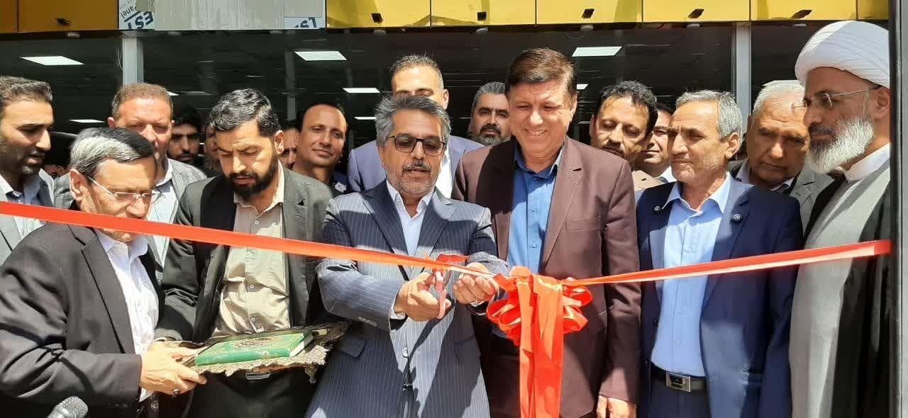 افتتاح پایانه مسافربری و میدان میوه وتره بار پرند در هفته دولت