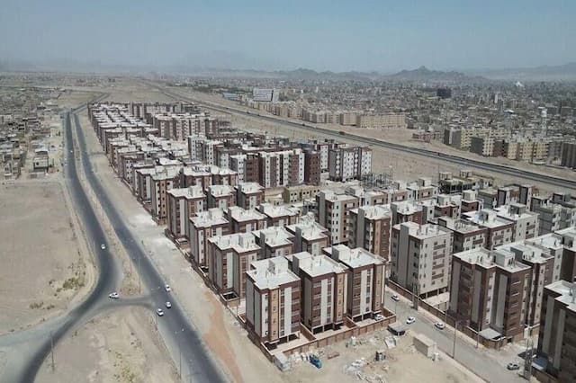 کلید امید در دست مردم سیستان و بلوچستان با افتتاح ۹۱۹ واحد مسکونی