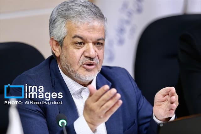 کف فوق‌العاده خاص کارمندان هزار و سقف آن ۲۵ هزار امتیاز است