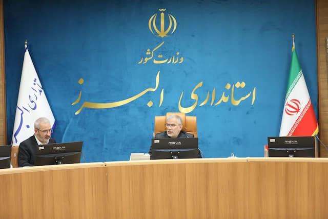 استاندار البرز : تصمیم های به نفع مردم اجرایی شود