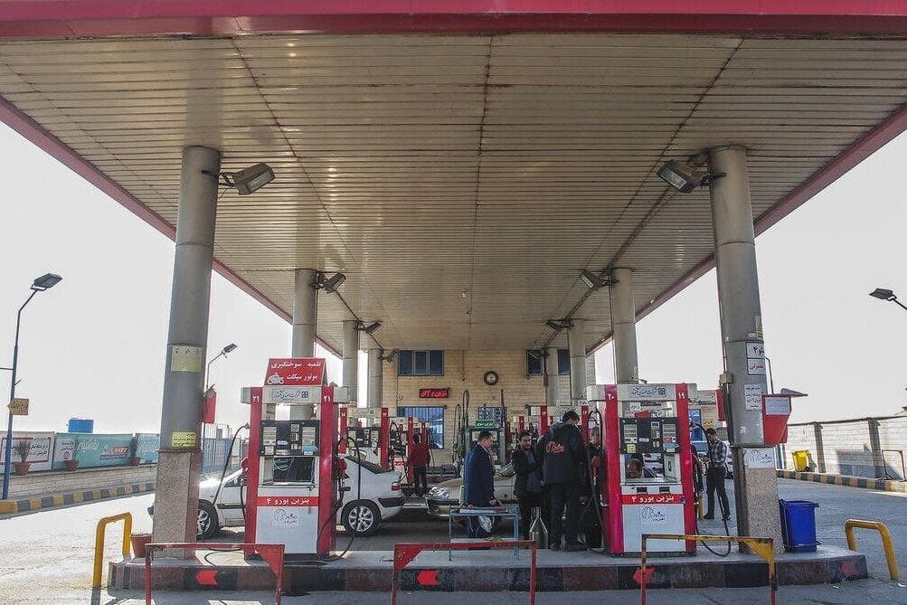افتتاح دو جایگاه سوخت در بوشهر