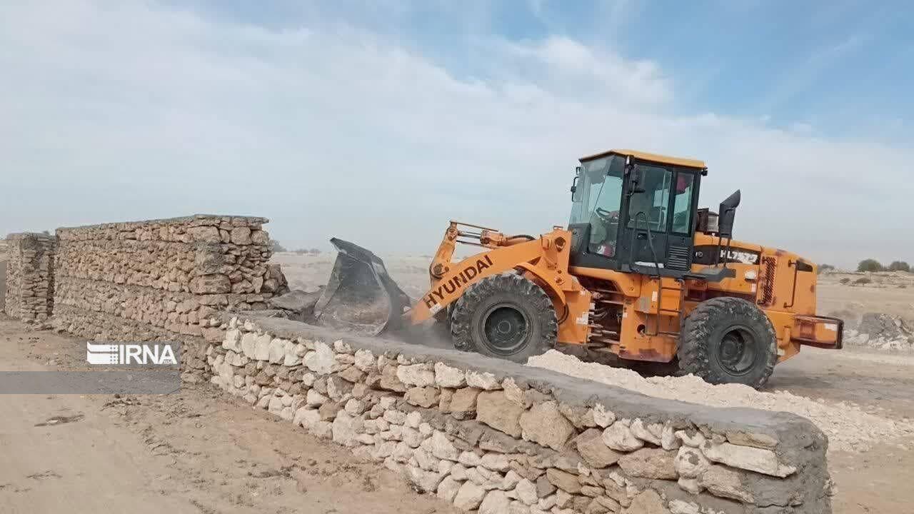 ۲۸۴ هکتار از زمین‌های اندیمشک از دست متصرفان آزاد شد