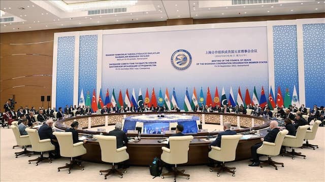 شانگهای؛ نمونه‌ منطقه‌گرایی نوین در جهان/ تحریم، مانع بهره‌برداری کامل ایران از عضویت