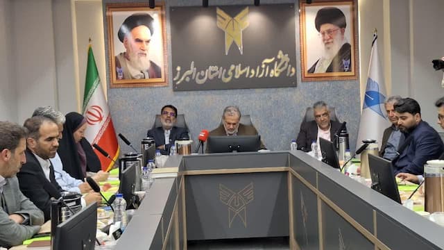 تحول و نوآوری ۲ برنامه محوری دانشگاه آزاد اسلامی کشور