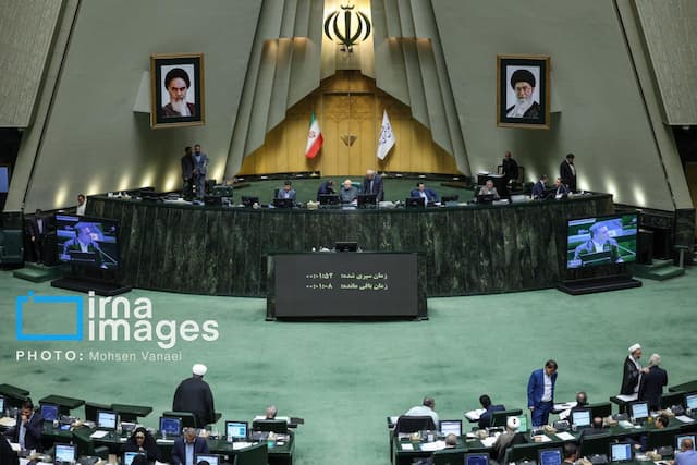 طرح اصلاح موادی از قانون مهریه در دستورکار مجلس/مشکلات تامین برق و آب بررسی می شود