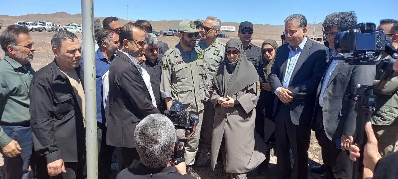 بازدید معاون رییس‌جمهور از طرح ایمن‌سازی قلمرو یوزپلنگ آسیایی در شرق استان سمنان 