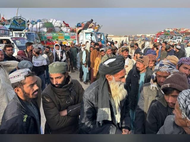 پاکستان اخراج اتباع افغانستانی بدون روادید را آغاز کرد