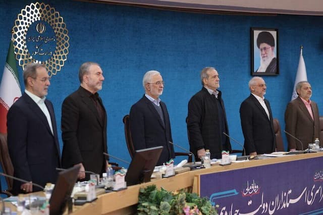 کریمی‌مله: بدون عدالت، تفویض اختیار به استانداران رویاست/مطهری: فدرالیسم در کار نیست