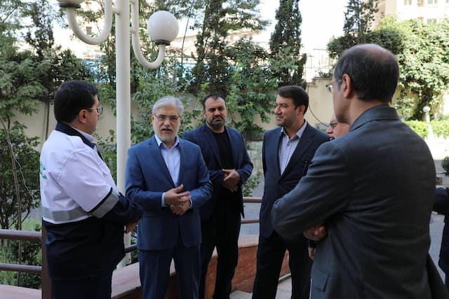 بازدید وزیر علوم از مجتمع اساتید سرو تهران