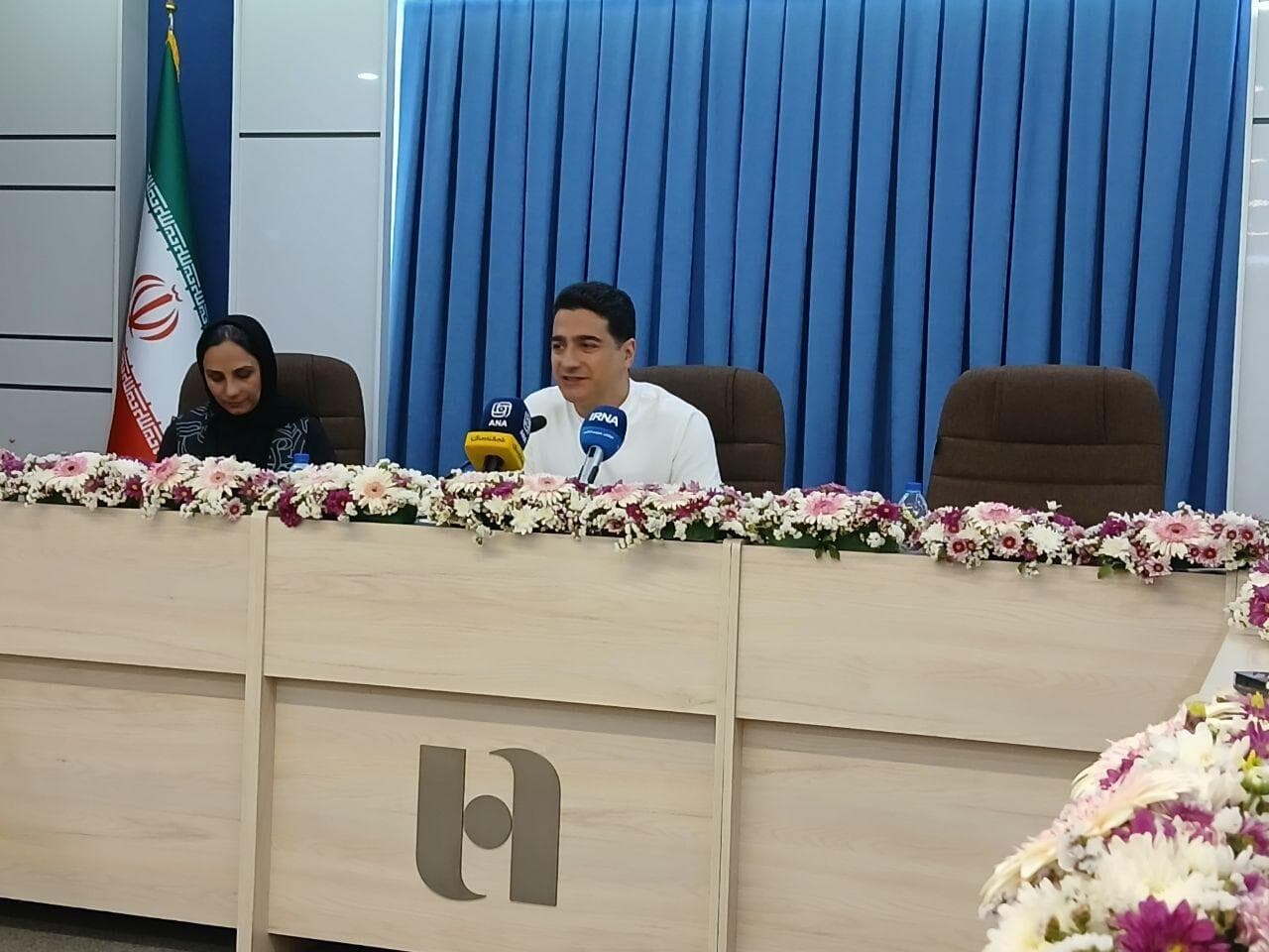 همایون شجریان در میدان آزادی کنسرت رایگان برگزار می‌کند