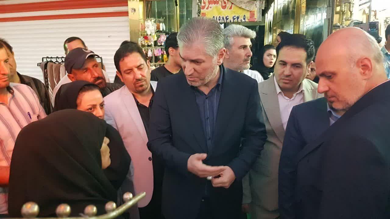 اولویت‌بندی مطالبات مردم و کسبه پاکدشت در بازدید فرماندار از بازار
