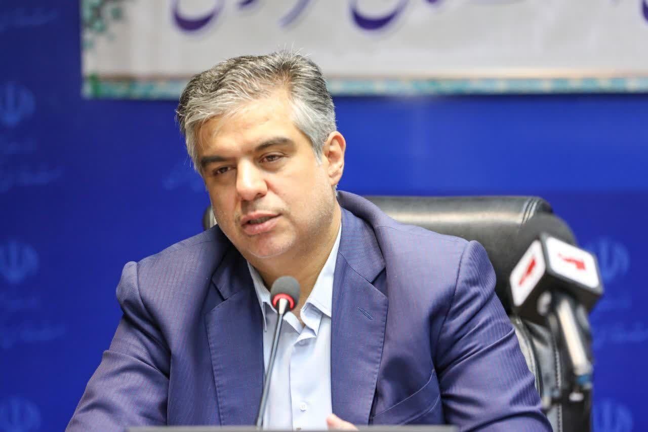 استاندار مرکزی: واحدهای تولیدی غافل از انرژی خورشیدی حق گلایه ندارند