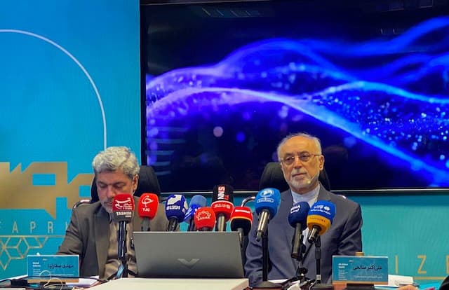 جایزه مصطفی (ص) را در کشورهای اسلامی برپا می‌کنیم