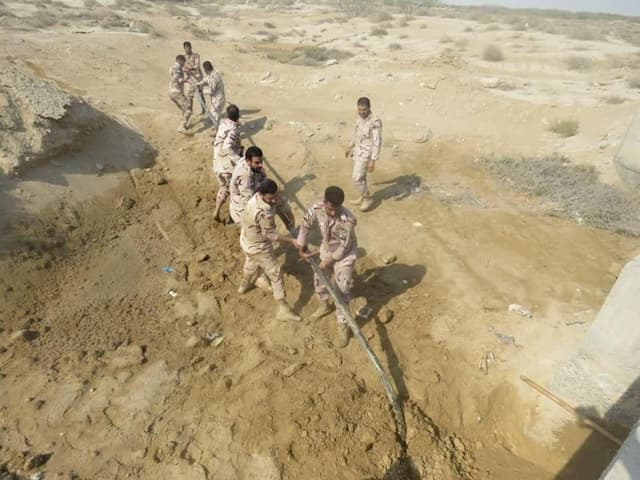 انهدام خط لوله پنج‌هزار و ۷۰۰ متری انتقال سوخت قاچاق در سواحل میناب هرمزگان