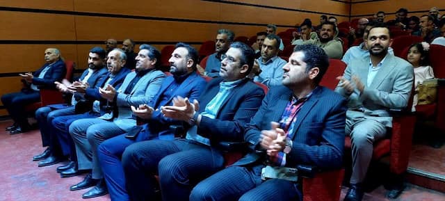 پردیس برای برگزاری مسابقات موتورسواری و اتومبیلرانی استان تهران مناسب است