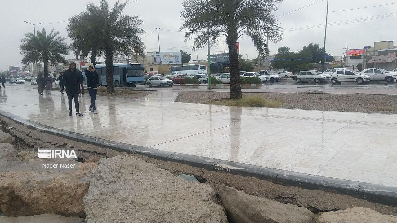 رگبار و رعد و برق در جنوب شرق کشور 