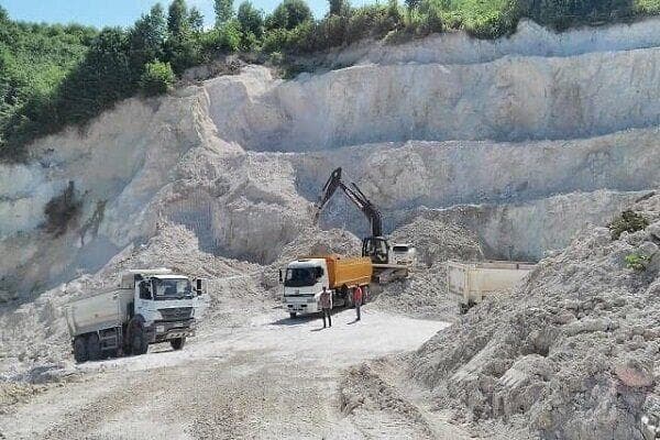 فارس با ۳.۵ میلیارد تن ذخیره معدنی به دنبال اصلاح الگوی بهره‌برداری