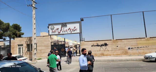 ورزشگاه الارد رباط‌کریم در مسیر بهره‌برداری