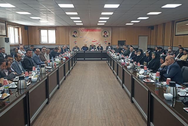 برگزاری اولین گردهمایی مشاوران ایثارگران دستگاه های اجرایی استان تهران در بهشت زهرا(س)