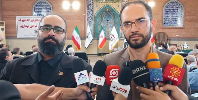 آگاه‌سازی صنعتگران در بحث امور مالیاتی گامی موثر در رفع موانع تولید در شهرستان ری است
