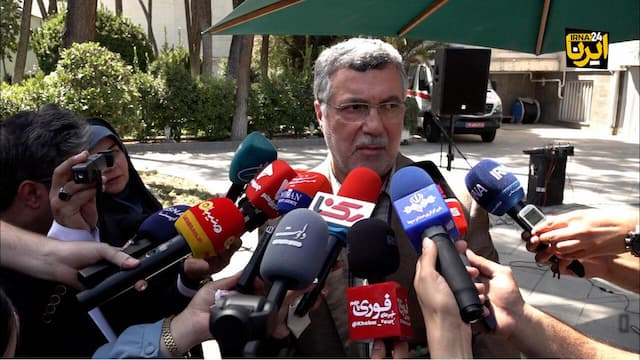 وزیر بهداشت: کمبودهای دارویی کشور نسبت به سال قبل کمتر شده است