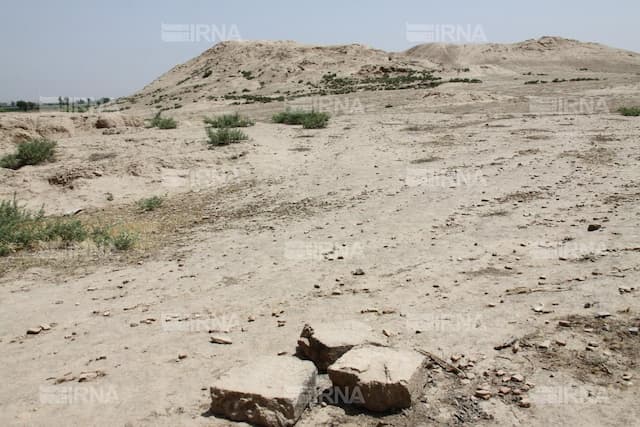 کشف محوطه باستانی در شهرستان نظرآباد