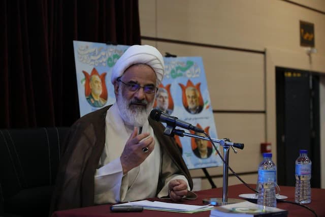 نماینده ولی فقیه در سپاه:ایجاد وحدت دینی و ملی از دستاوردهای جنگ اخیر بود