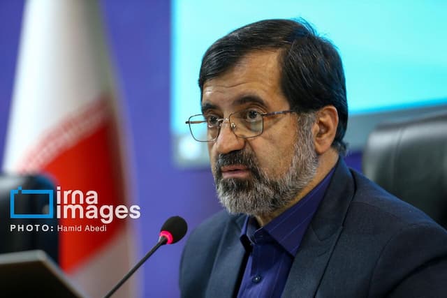 استاندار قم: صنایع دستی استان ظرفیت بالایی برای صادرات دارد