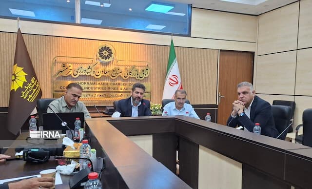 رئیس اتاق بازرگانی خرمشهر: نیازمند نقشه راه مناسبت توسعه گردشگری در منطقه هستیم